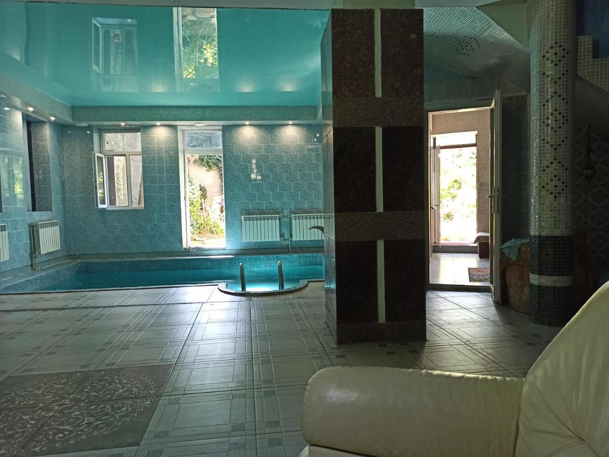 Дом У Моря С Бассейном И Сауной Odessa Ngoại thất bức ảnh