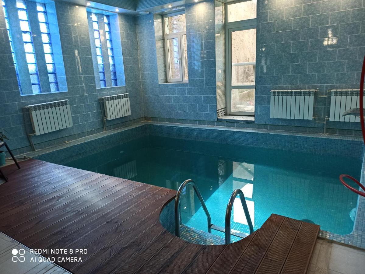 Дом У Моря С Бассейном И Сауной Odessa Ngoại thất bức ảnh